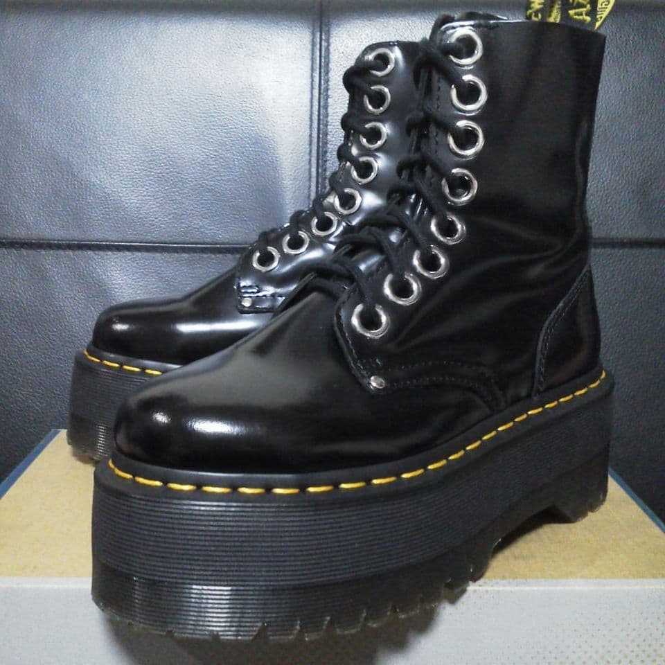 【極美品】Dr.Martens JADON MAX UK3 黒 厚底 8ホール