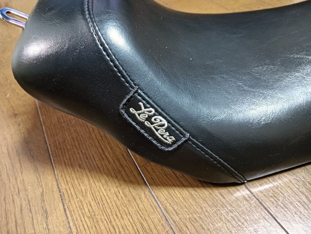 ハーレー　Le Pera　ラペラ　シングル　シート　fxdl　lf-001