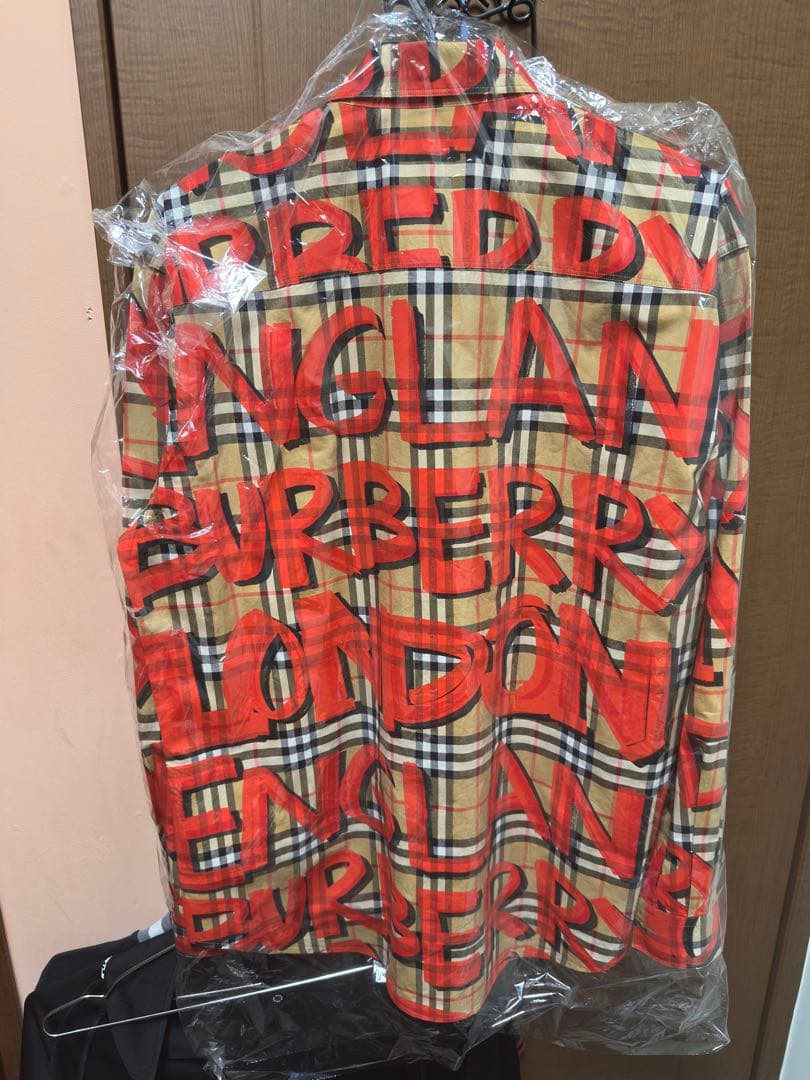 美品 BURBERRY 総柄グラフィック プリント ノバチェック 長袖シャツ