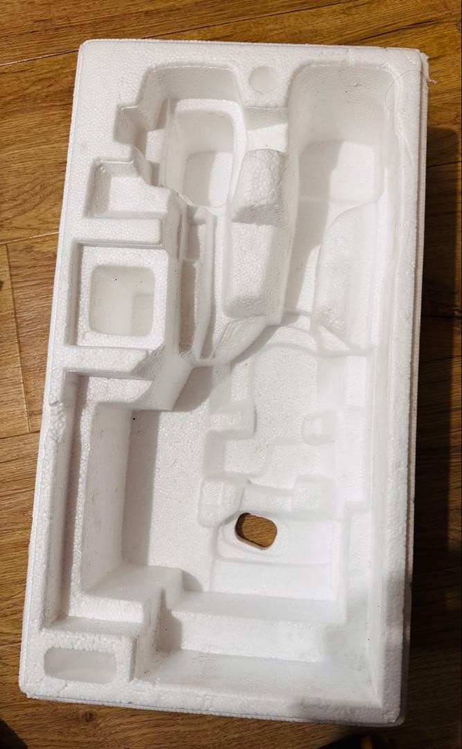 東京マルイ バトルタンク RC 90式戦車1/24.迷彩ラジコン戦車