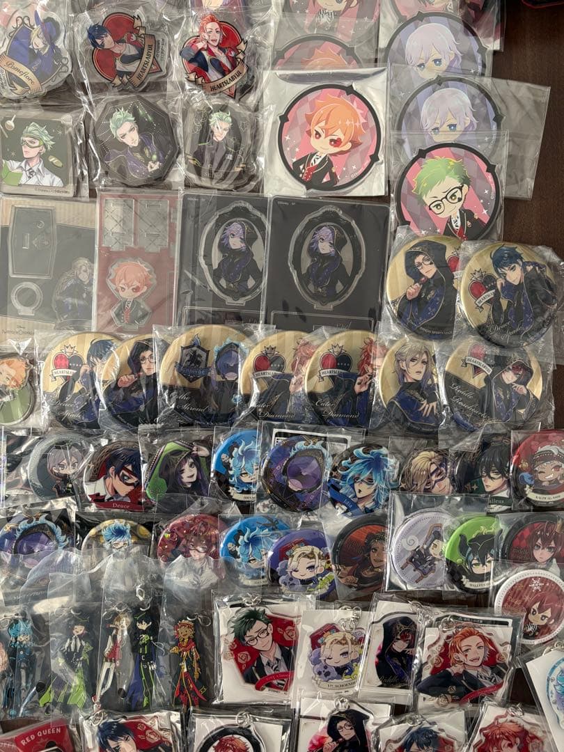 【お買得】ツイステッドワンダーランドグッズまとめ売り約250点大量セット