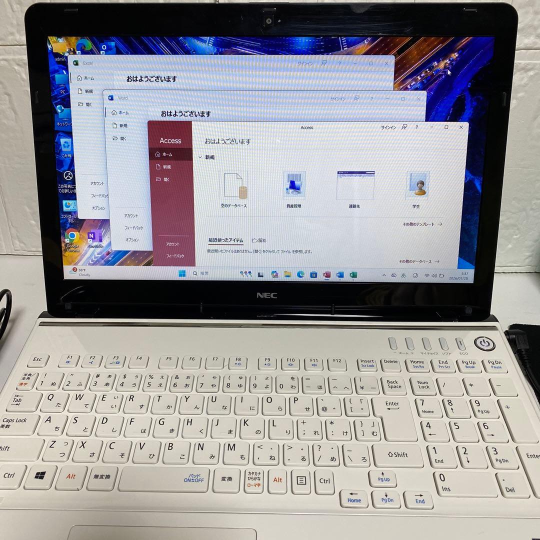 Windows11 オフィス付き　Webカメラ　高速起動SSD NECノートPC