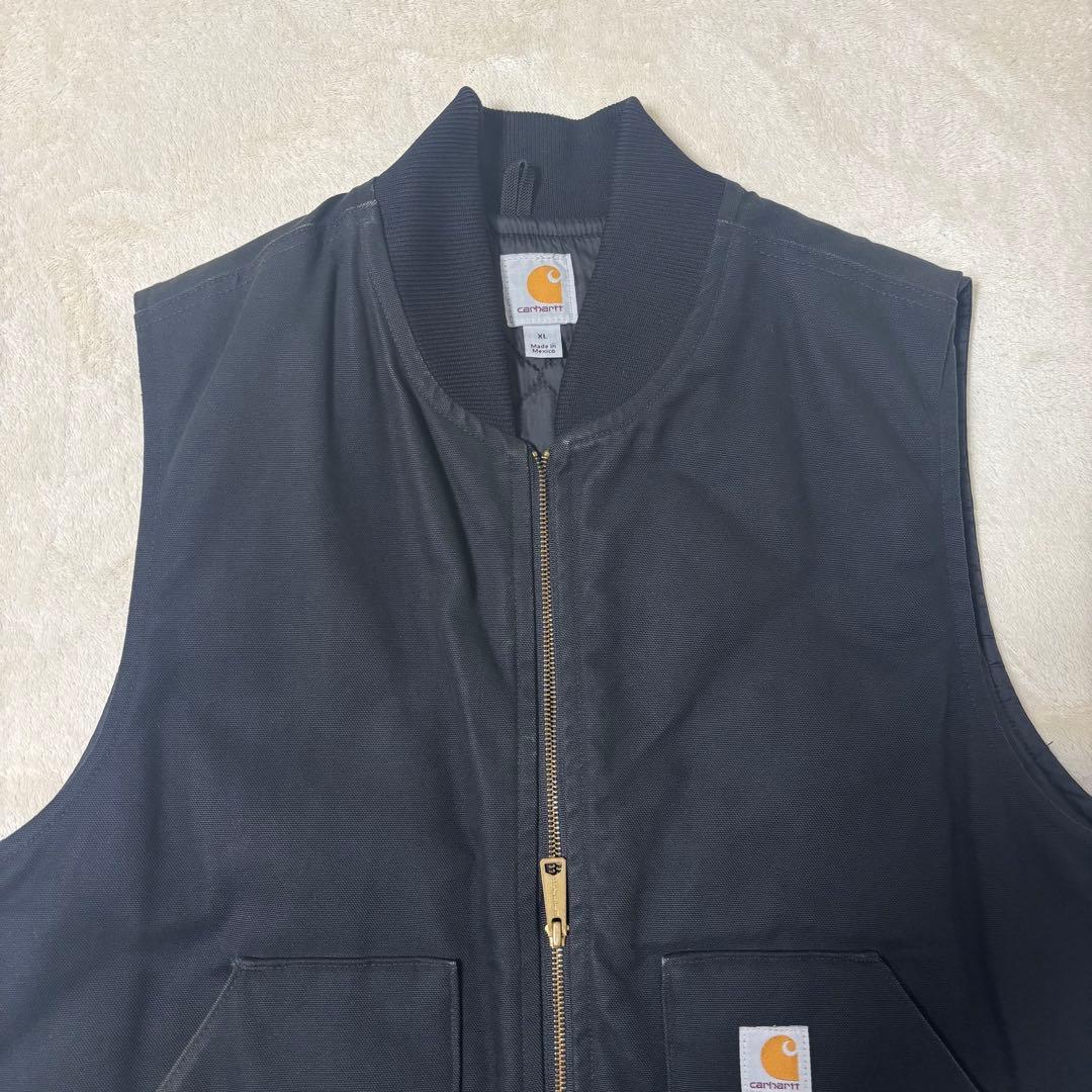 カーハート Carhartt　ダックベスト　黒　キルティング　XL　メキシコ製