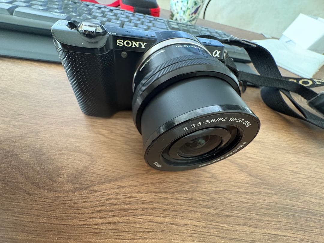 Sony α ミラーレスカメラ E 16-50mm