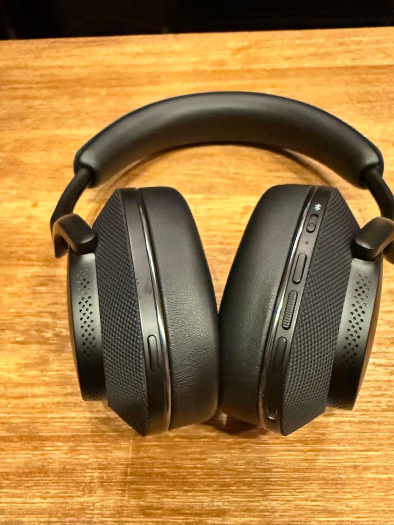 Bowers & Wilkins Px7 S2e ワイヤレスヘッドホン