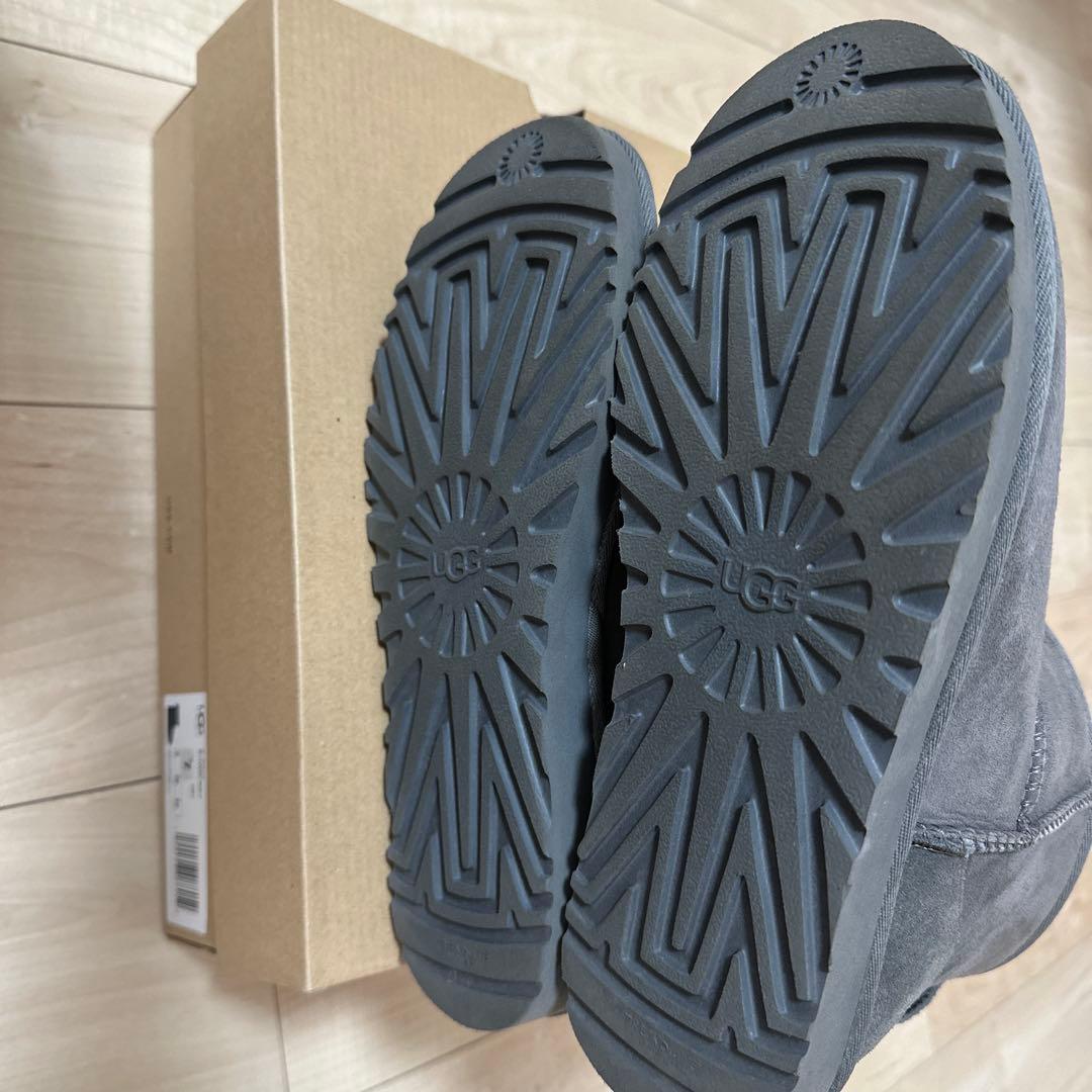 UGG アグ　クラシックミニII