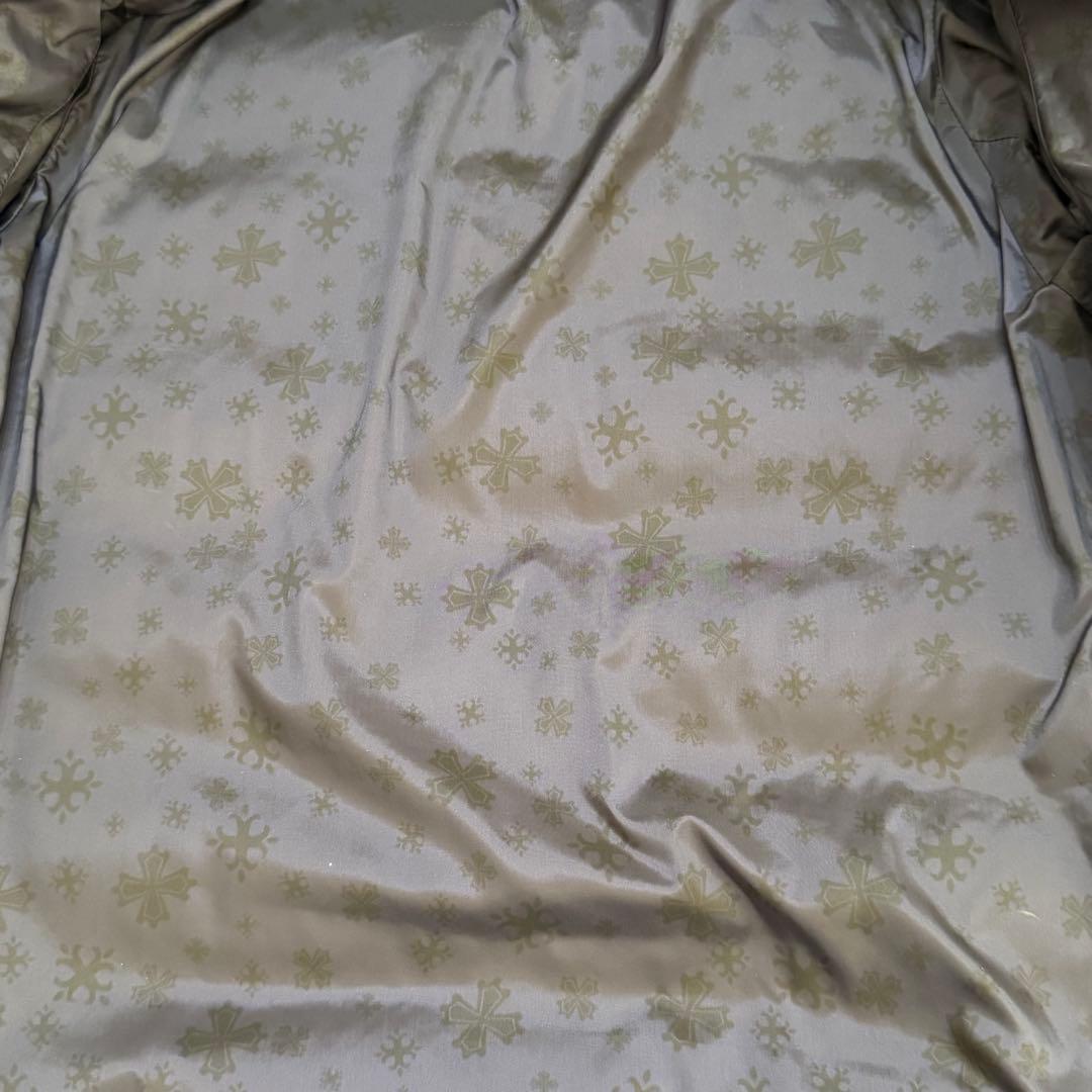 ラクーンファー●タトラスLIVIA ダウンコート 袖ロゴワッペン 裏地ロゴ総柄