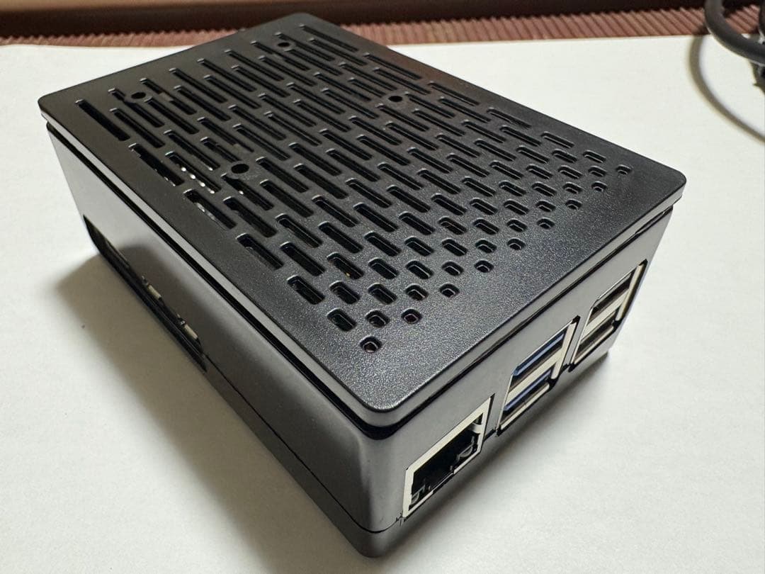 ミニPC Raspberry Pi 5 Starter Kit