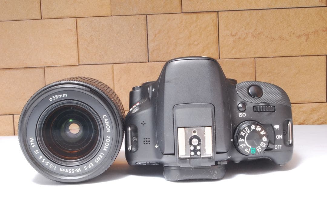 Canon EOS kiss X7 レンズキット カメラケース付き タッチパネル