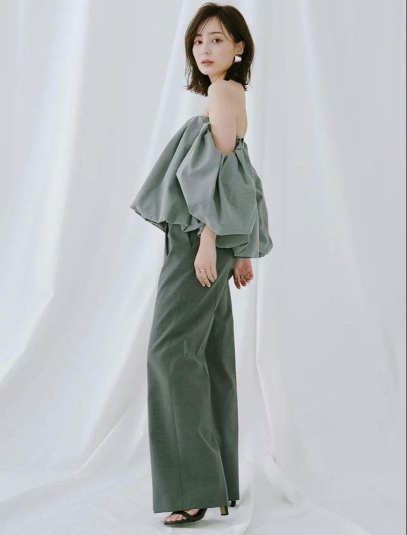 完売 anuans アニュアンス ボリュームバルーントップス グレー 新品未使用