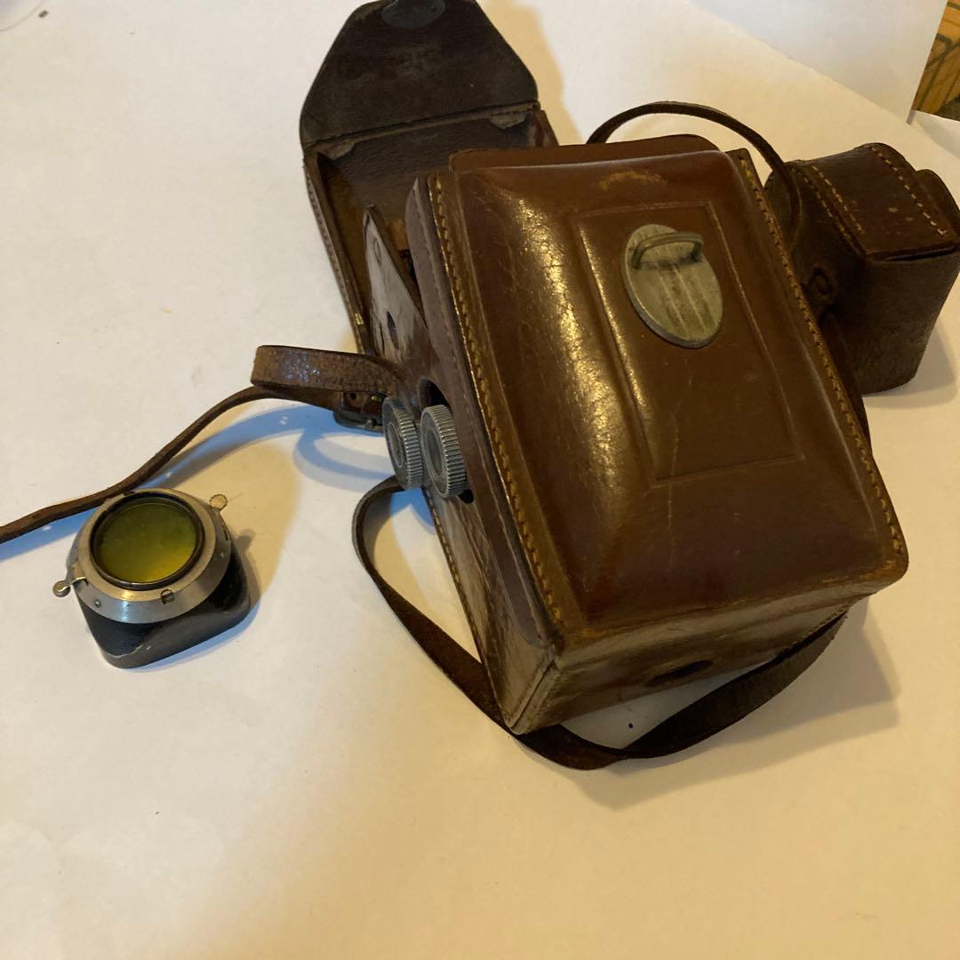 Rolleicordフィルムカメラ レザー製ケース　レンズ付き