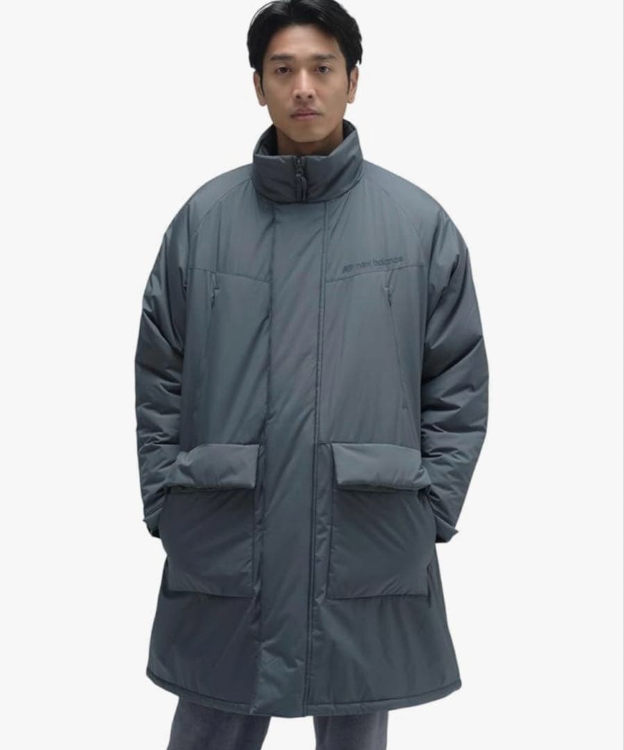 週末限定最終値引新品タグ付き　ニューバランスMET24パテッドモンスターパーカー