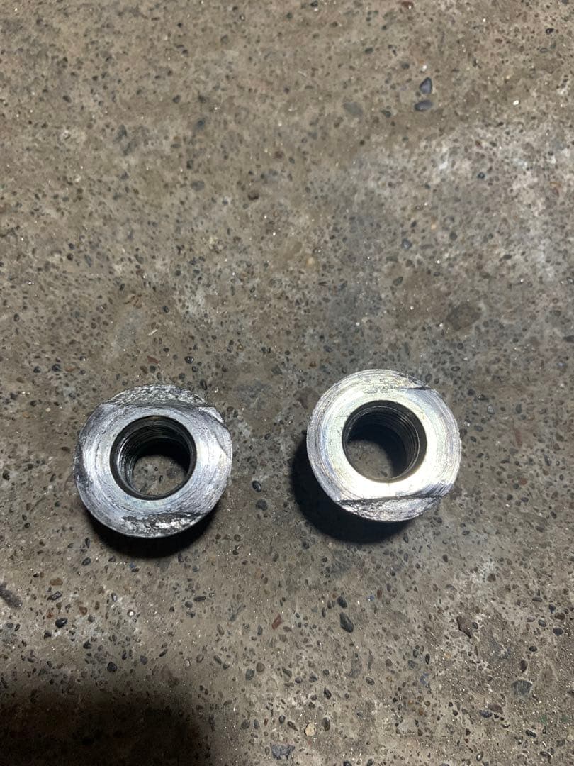 まる　クスコ　ラテラルリンク　フロントリアセット