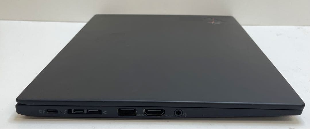 #164 レノボ ThinkPad X1 carbon Gen 8 i5 8GB