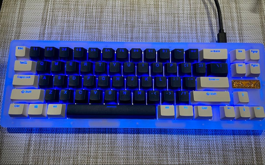 AKKO ACR PRO 68 キーボード