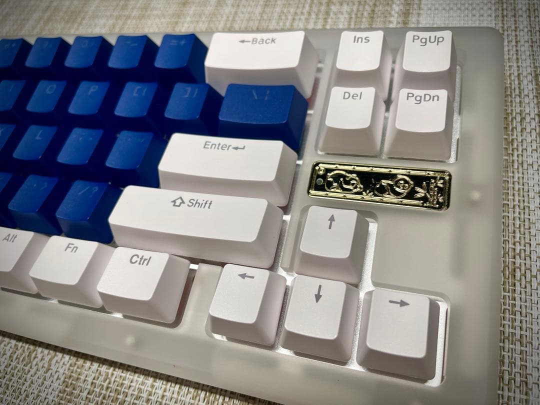 AKKO ACR PRO 68 キーボード