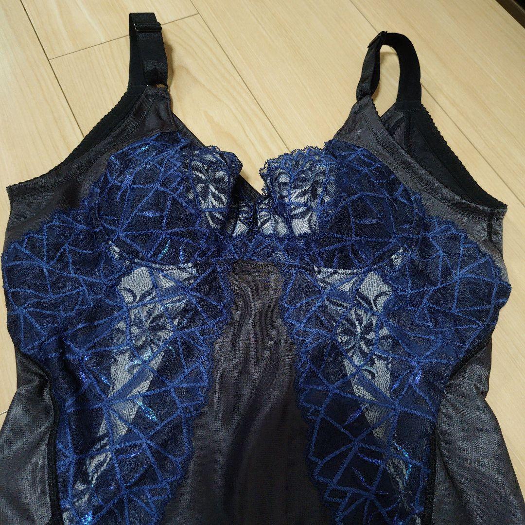 MARUKO カーヴィシャス カレス　フルカップボディスーツ　A80 LL