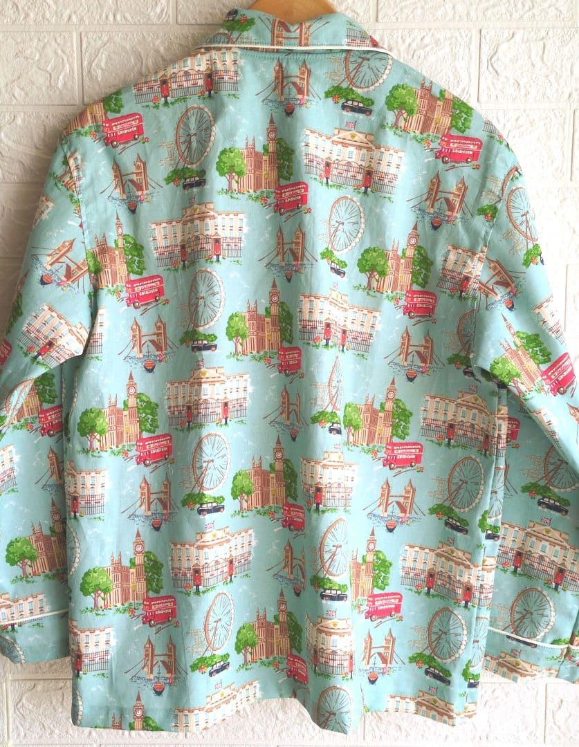 ロンドンシーン　パジャマ