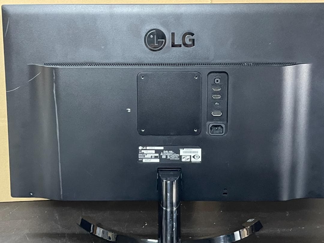 LG 27UD58-B 27インチ 4Kモニター