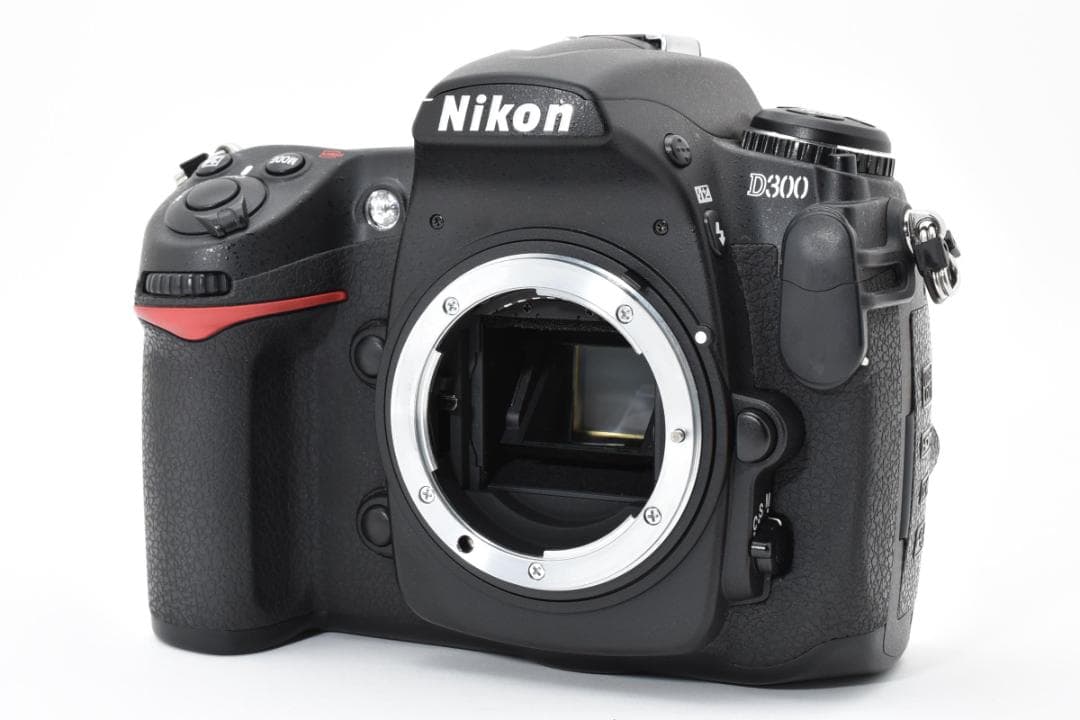 ■ 美品ショット数4037回 ■ ニコン Nikon D300 ボディ
