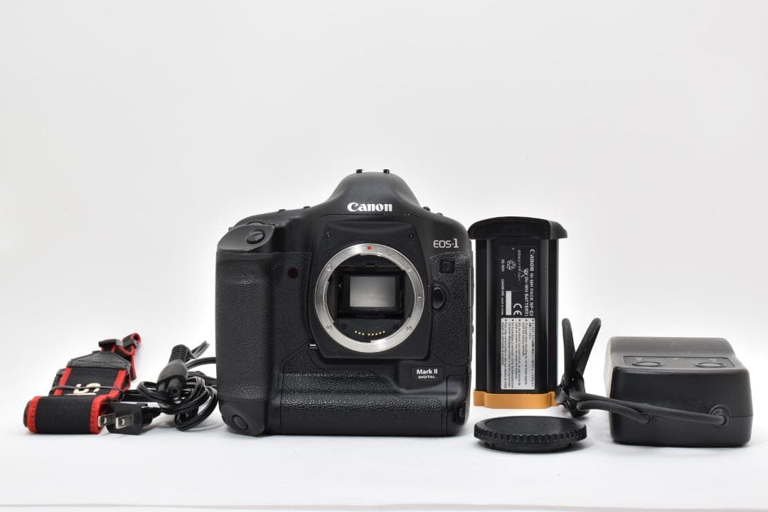 キャノン Canon EOS-1D Mark II DIGITAL ボディ