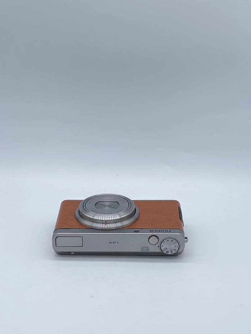 【返品保証・動作確認済】FUJIFILM XF1