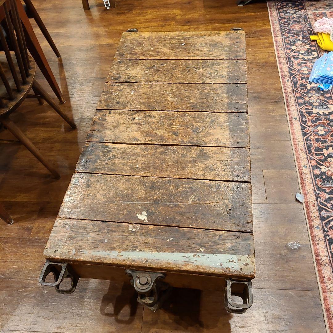 ヴィンテージ　インダストリアル　テーブル　USA　トロリー