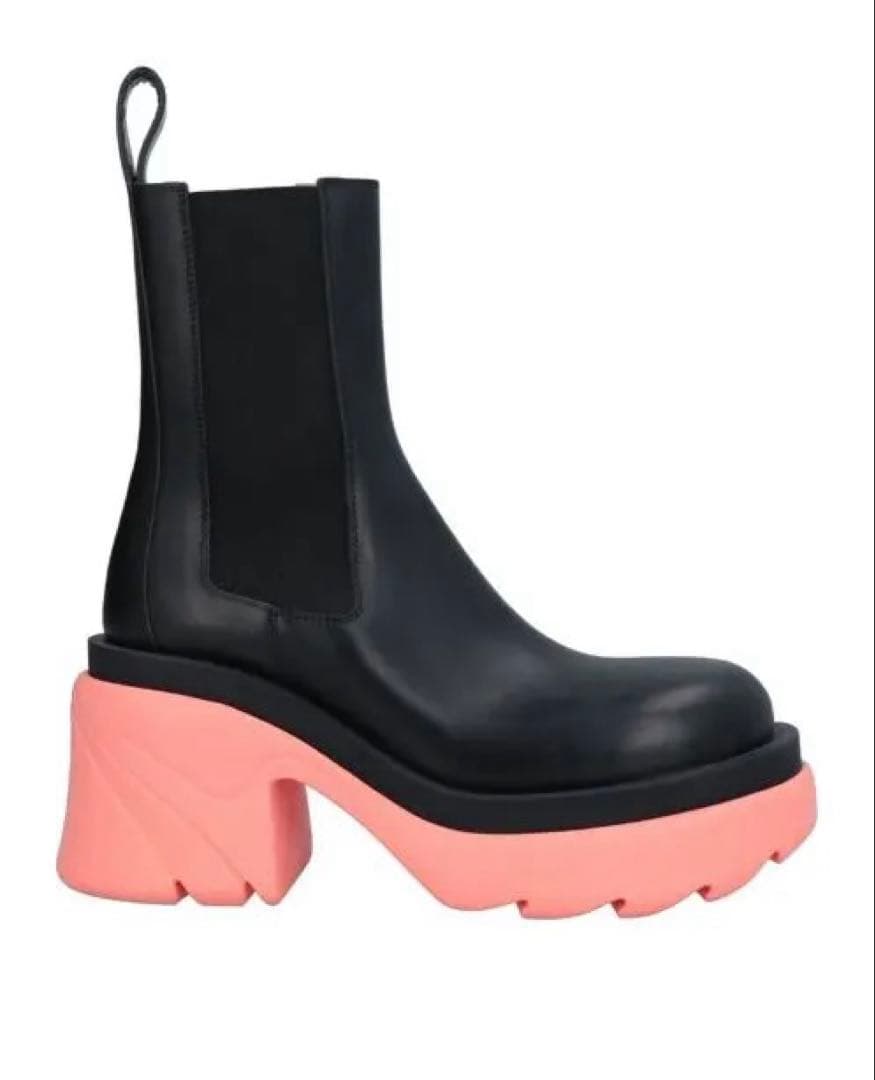 BOTTEGA VENETA ボッテガヴェネタ レザーブーツ　チェルシーブーツ