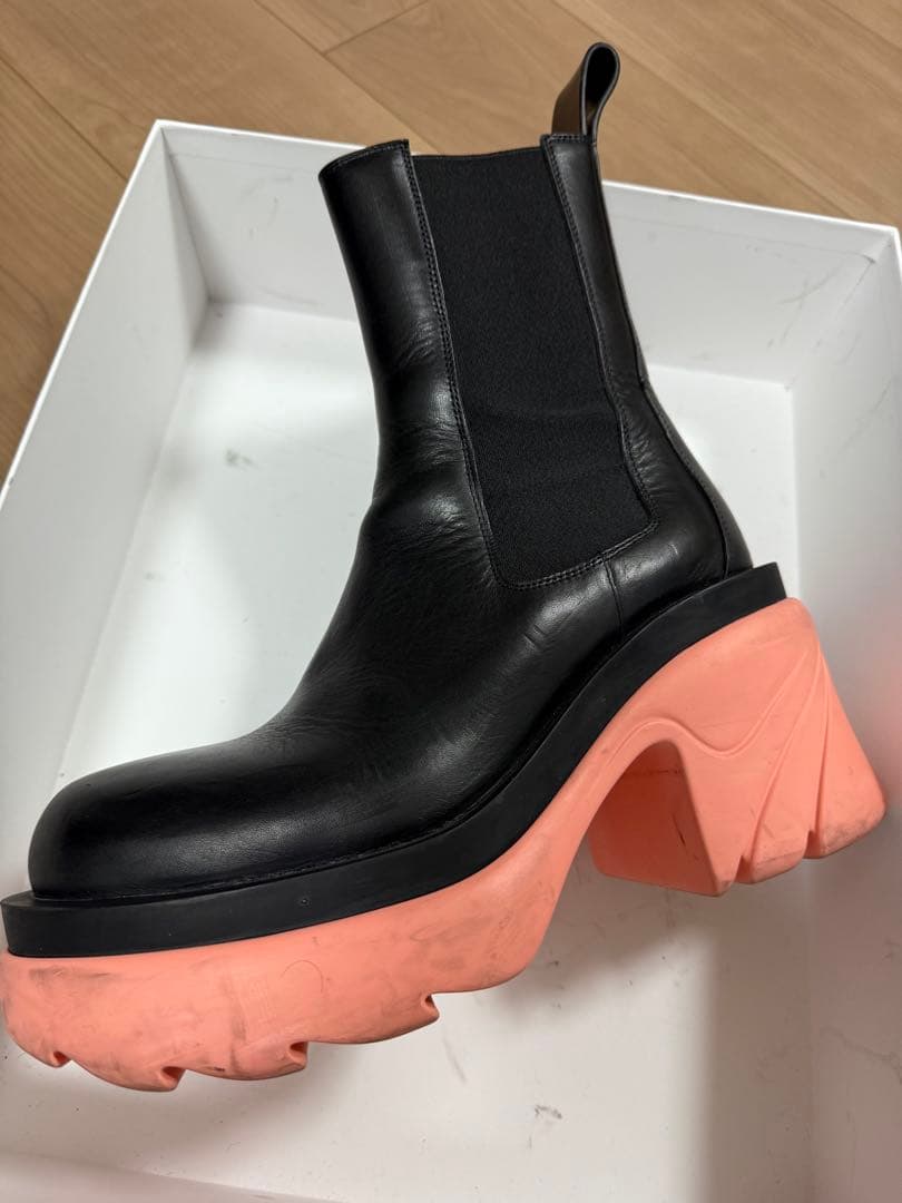 BOTTEGA VENETA ボッテガヴェネタ レザーブーツ　チェルシーブーツ