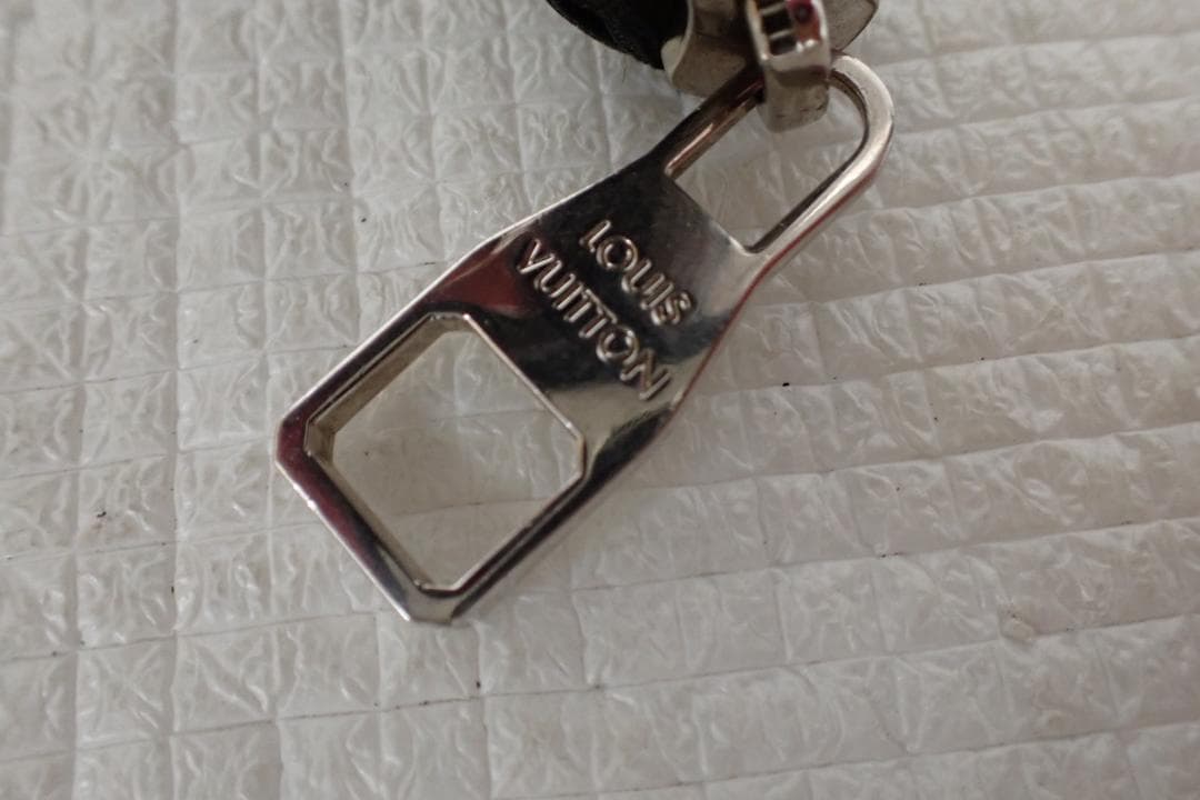 ルイヴィトン ジッピーウォレットヴェルティカル長財布ダミエ N63095B2-A