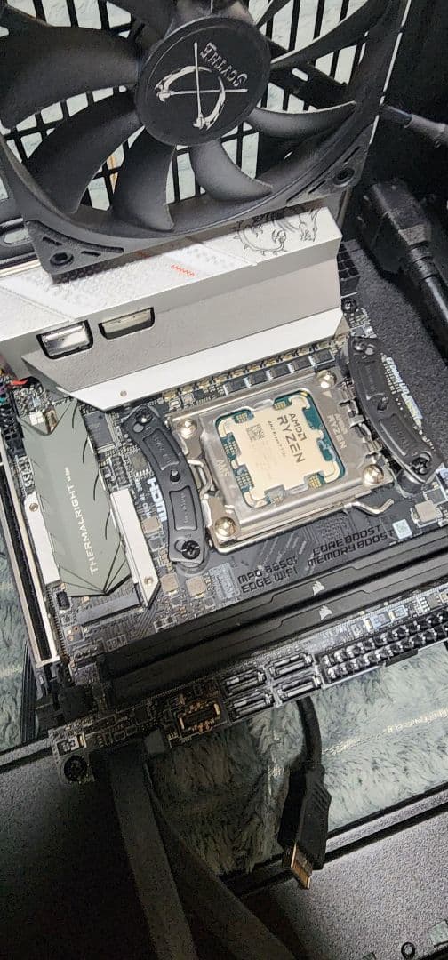 MPG B650I EDGE WIFI マザーボード