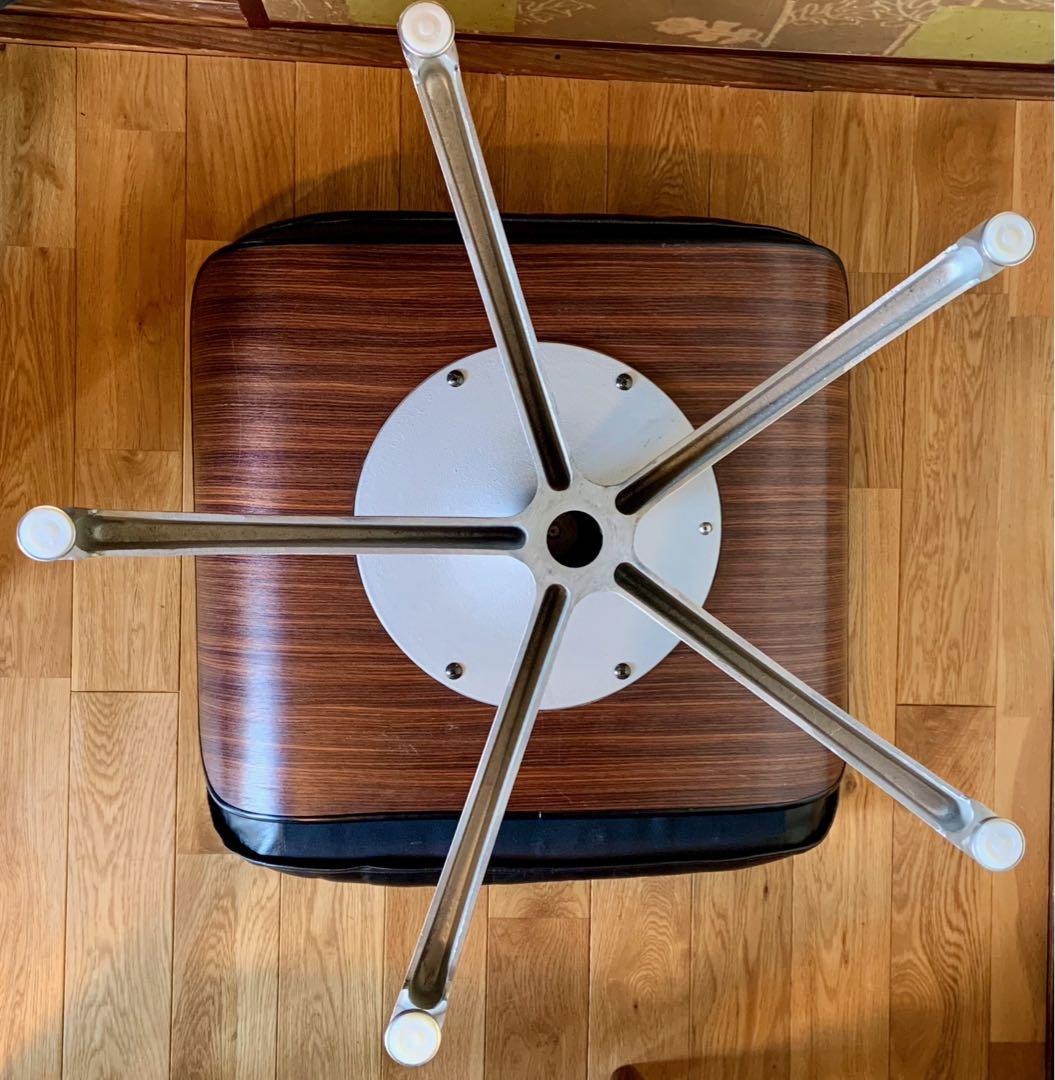 J*様 ヴィンテージ　黒革×木目調のスツール　椅子•チェア　1960s ハーマン