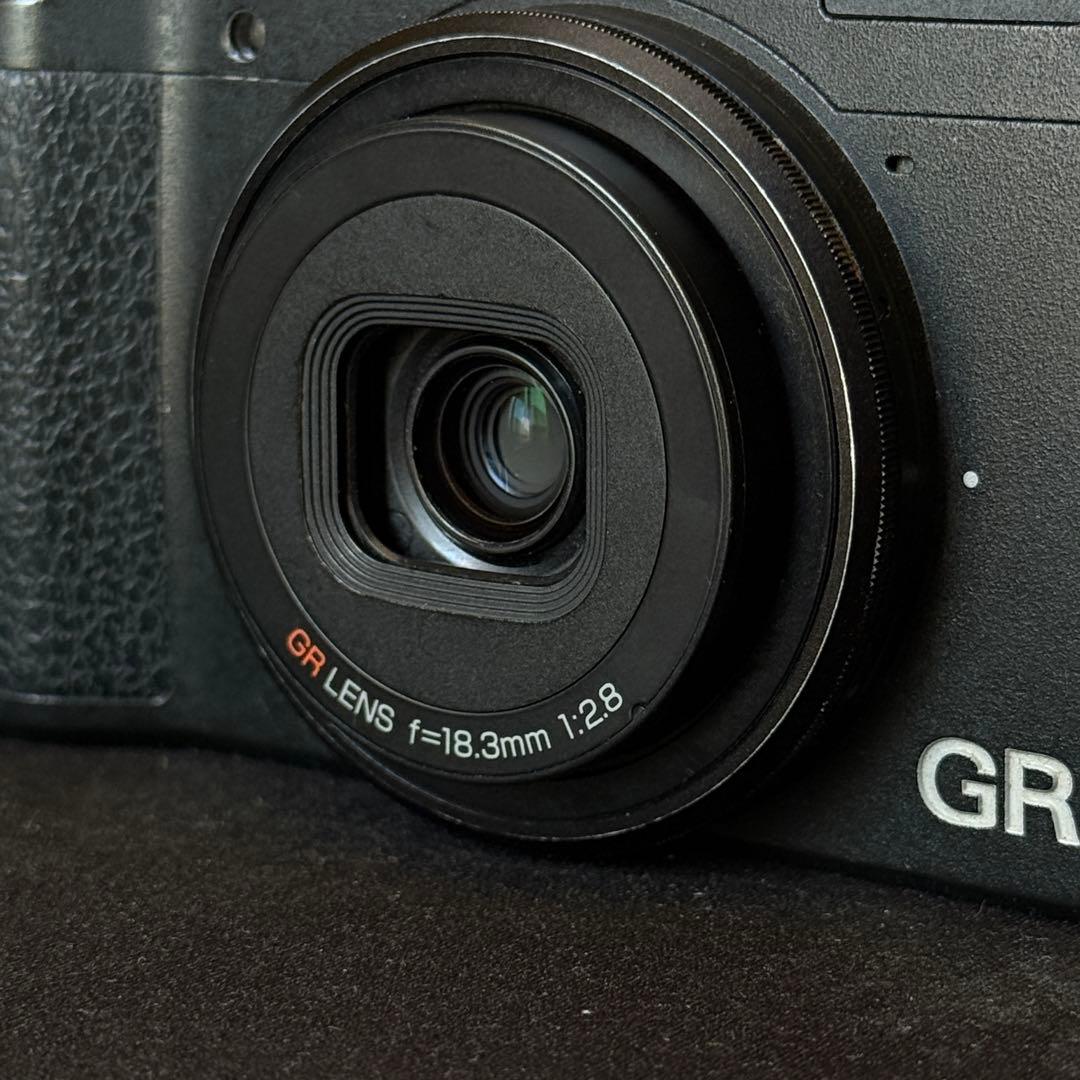 デジタルカメラ RICHO GR2