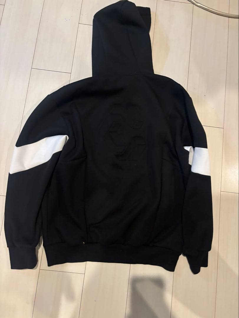 CRONOS ブラック/ホワイト パーカー S