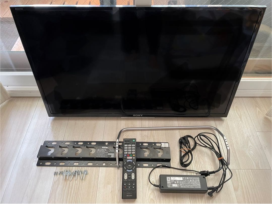 SONY(ソニー) 32インチ液晶テレビ ブラビア　KJ-32W730C