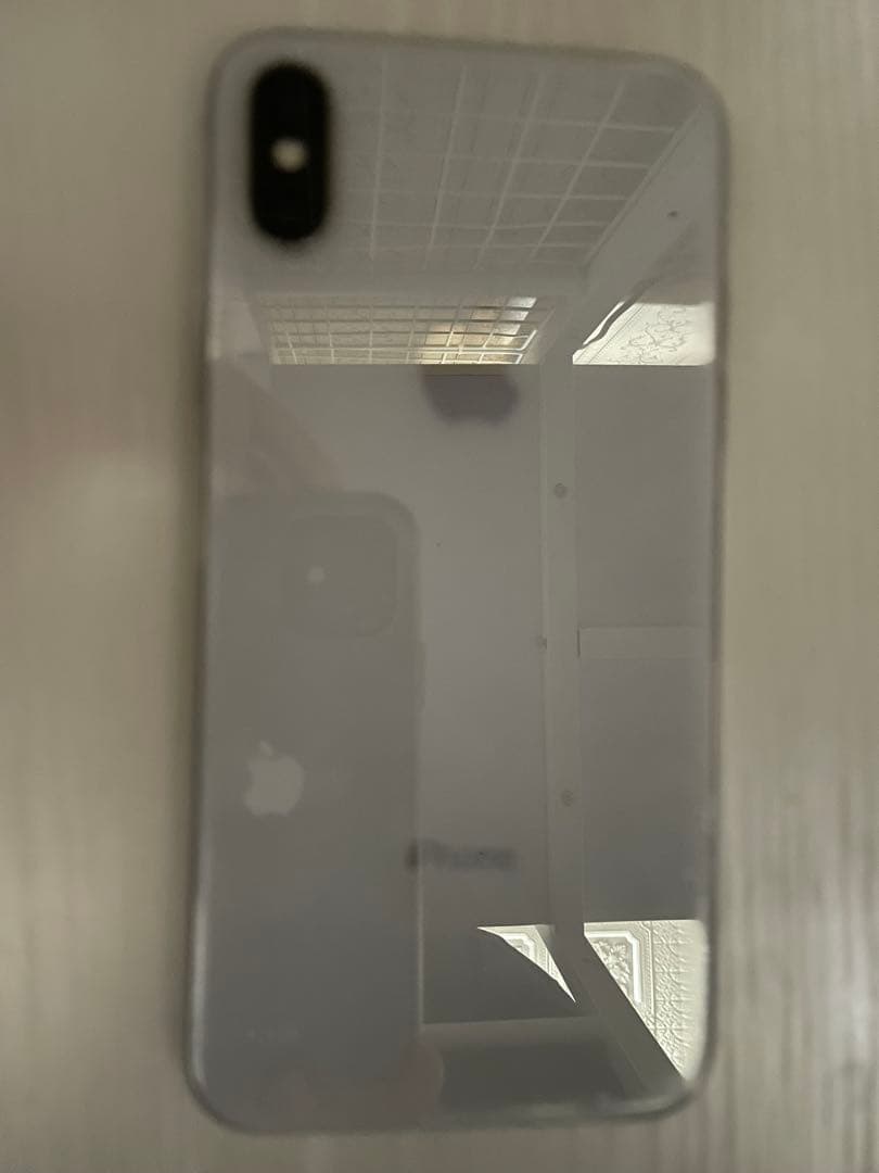 Apple iPhone X 256GB SIMロックなし