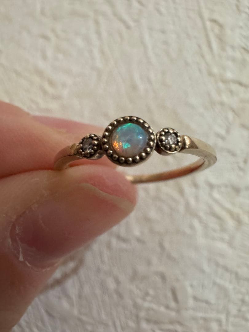 オデュース4℃ オパールダイヤモンドリング　9号