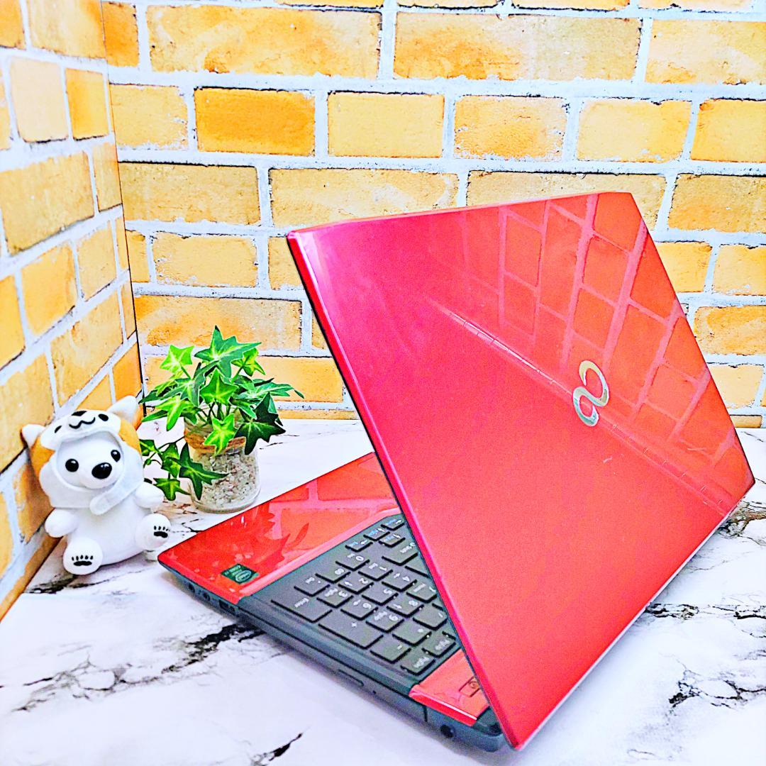 お手頃価格ノートパソコン❤️爆速SSD☘️Blu-ray・メモリ８G❣️最強i7