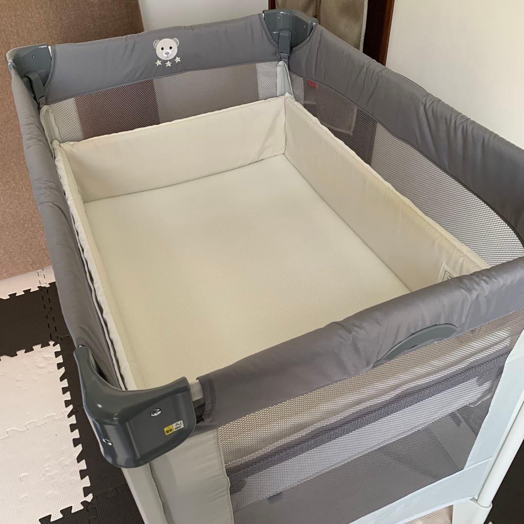 ココネルエアー AB アップリカ ベビーベッド
