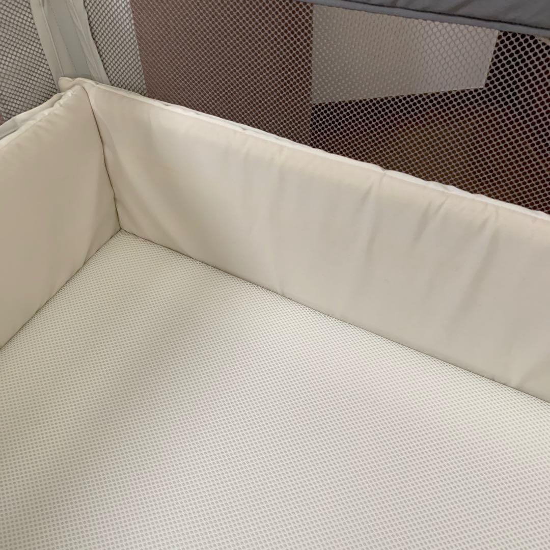 ココネルエアー AB アップリカ ベビーベッド