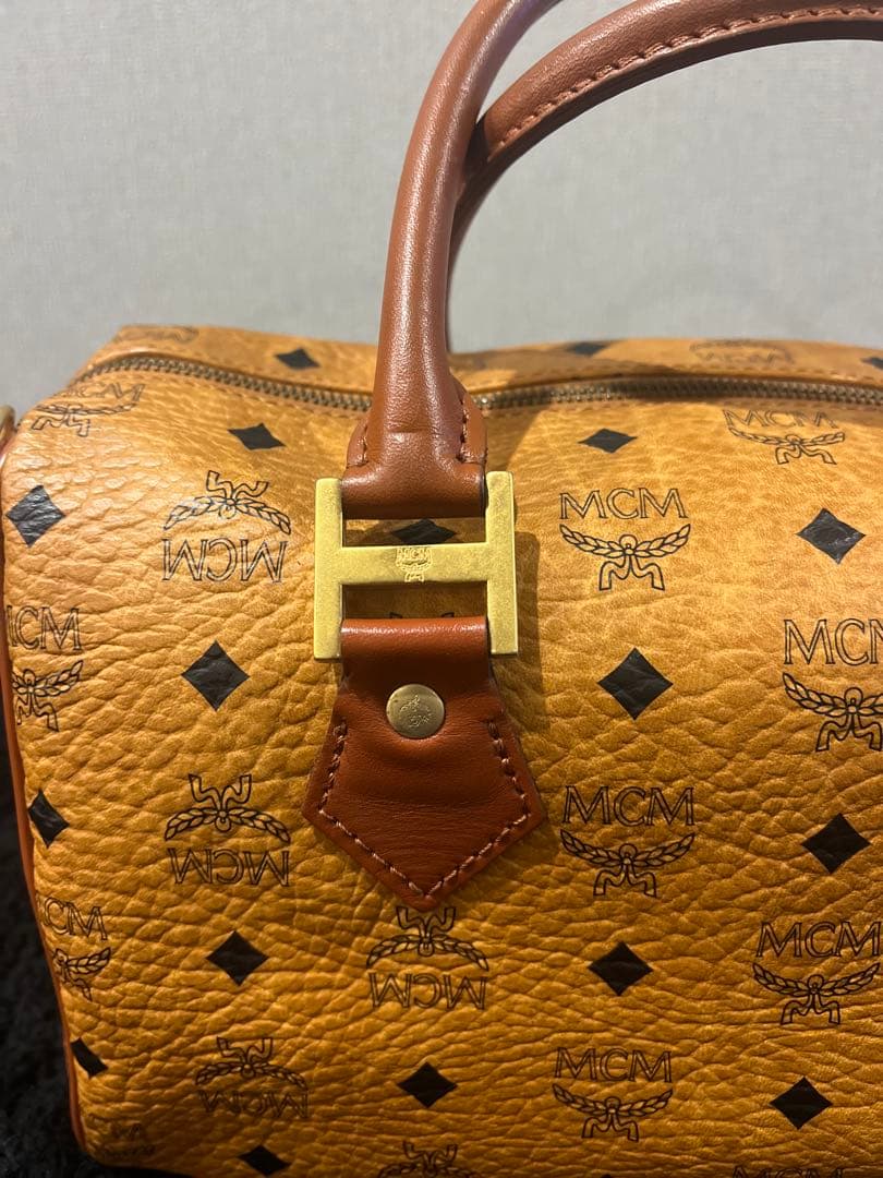 MCM オレンジ レザーボストンバッグ