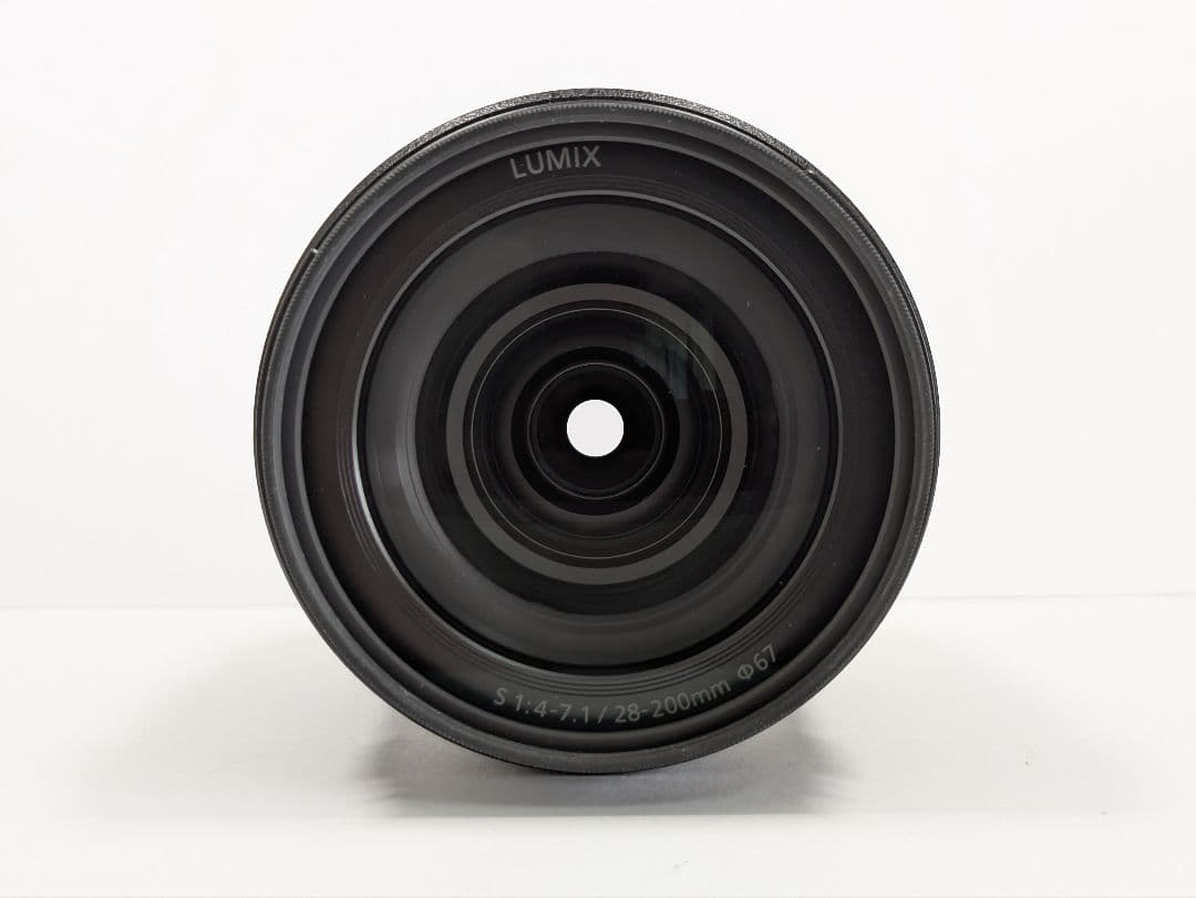 LUMIX S 28-200 mm F4-7.1 +レンズフィルター