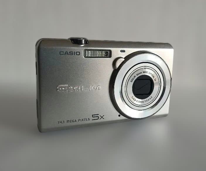 【RAKUDO様向】CASIO EXILIM 14.1MP EX-ZS10
