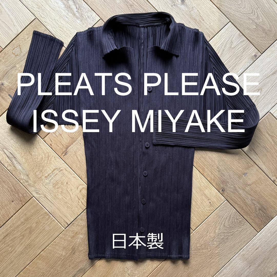 イッセイミヤケ【プリーツ プリーズ】襟付きシャツ／こげ茶