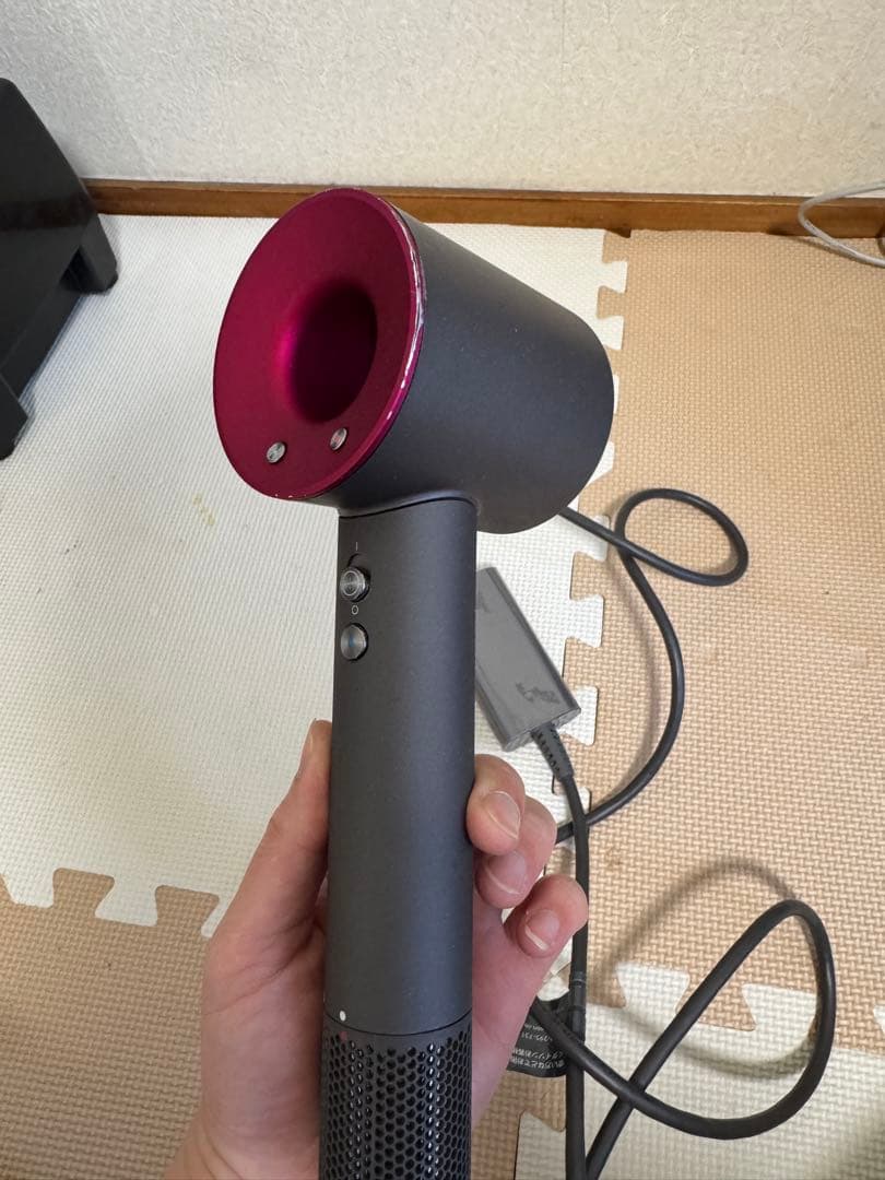 Dyson Supersonic HD03ヘアドライヤー グレー/ピンク