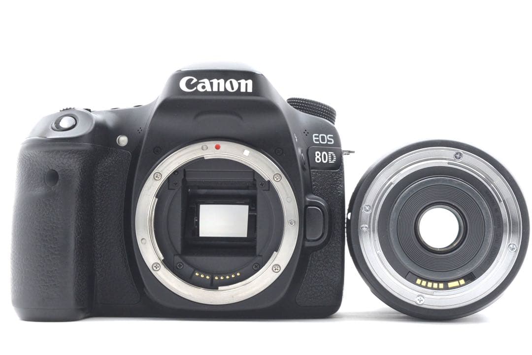 美品　Canon EOS 80D EF-S 18-135mm IS USM