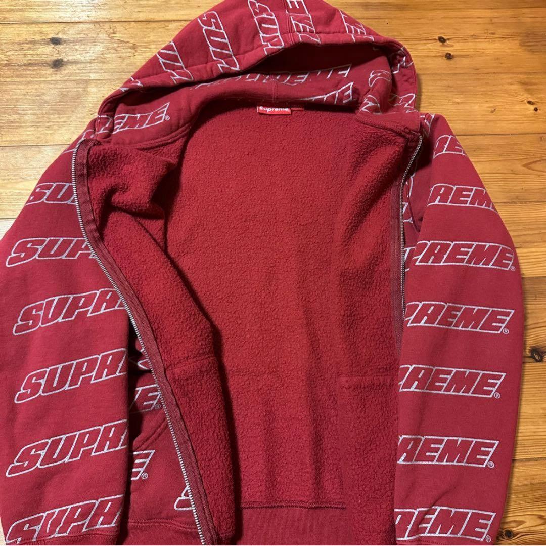 Supreme ロゴパーカー