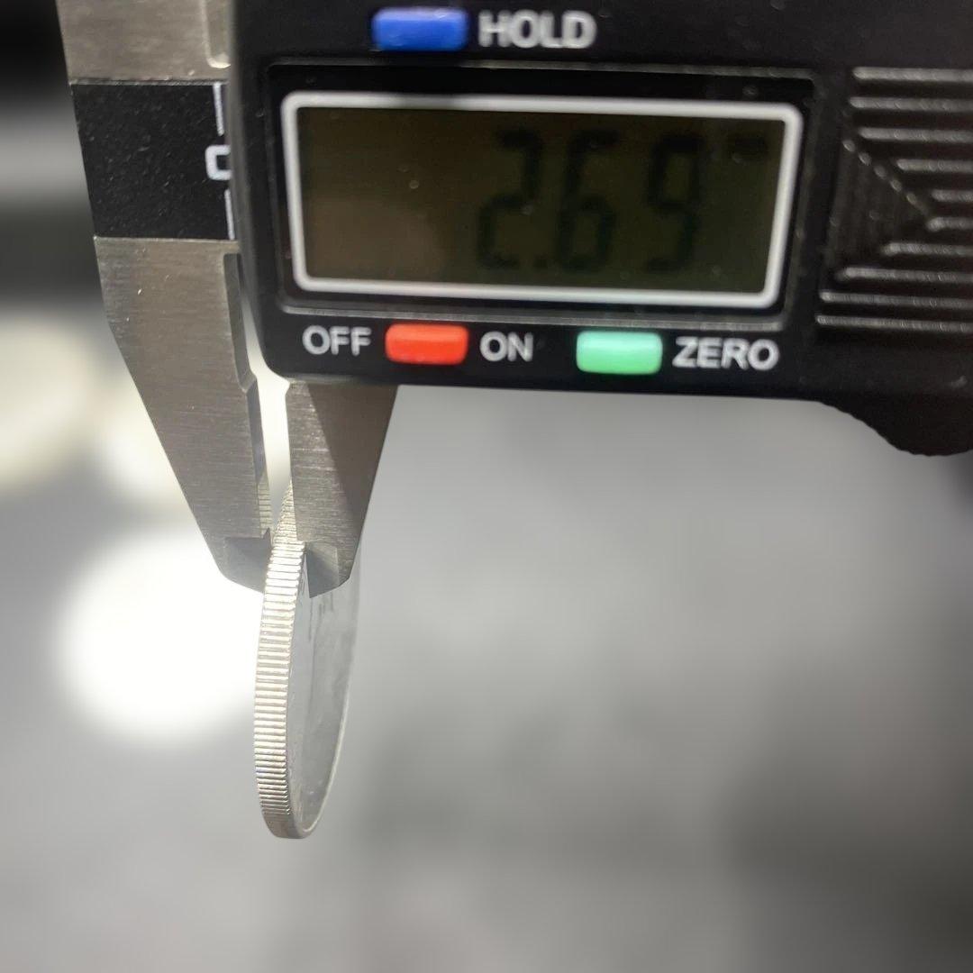 軽*剛様 ケネディハーフダラー銀貨4枚・アメリカ建国200年銀貨1枚・リバティ1