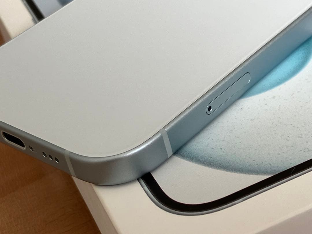 画面割れ iPhone15 本体 青 128GB iPhone 15 Apple