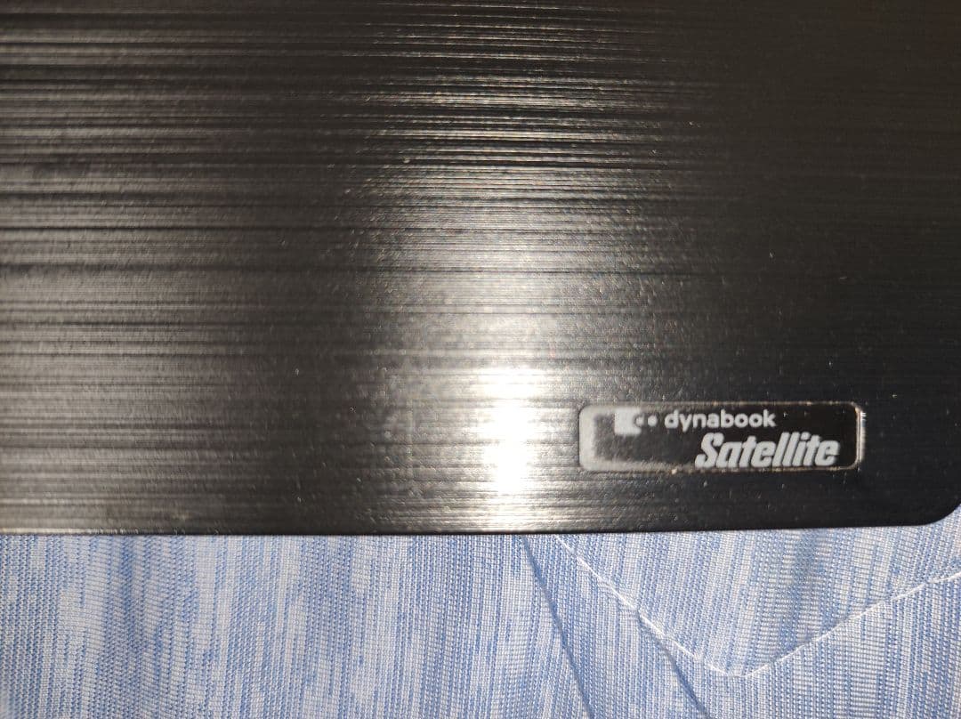 TOSHIBA dynabook黒 (windows11対応)